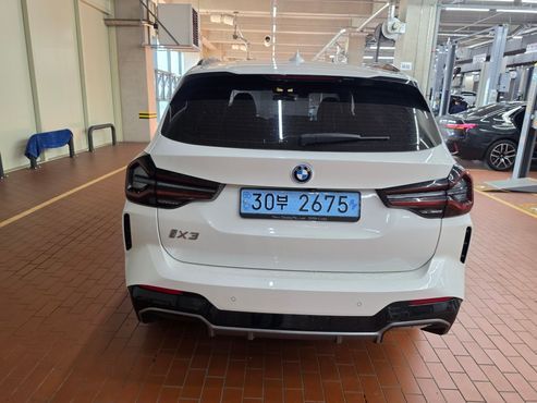 BMW iX3 M Sports — пробег 61 355 км — фото 3 из 5