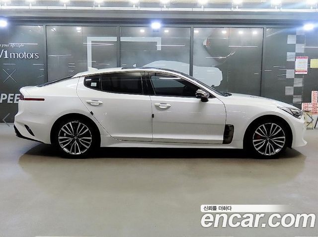 Kia Stinger 2.0 Turbo AWD Dream Edition — пробег 163 597 км — фото 3 из 5