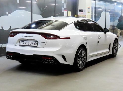 Kia Stinger 2.0 Turbo AWD Dream Edition — пробег 163 597 км — фото 4 из 5