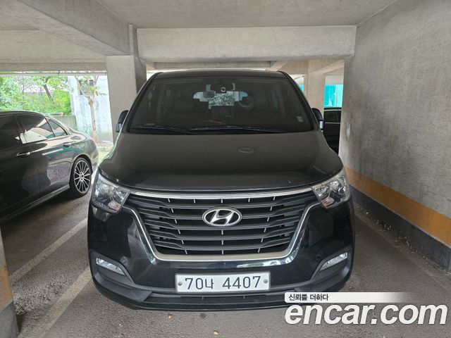 Hyundai Starex Wagon 12-Seater Style — пробег 162 689 км — фото 3 из 5
