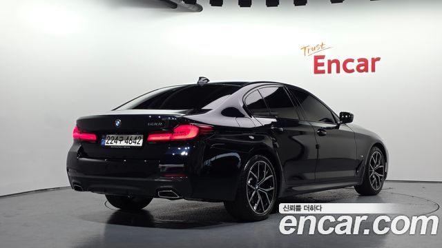 BMW 5-Series 530i M Sport Package — пробег 8 649 км — фото 2 из 5