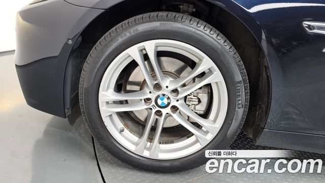 BMW 5-Series 528i xDrive M Aero Dynamic — пробег 158 519 км — фото 5 из 5