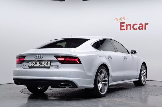 Audi A7 50 TFSI Quattro Premium 4G — пробег 166 721 км — фото 2 из 5