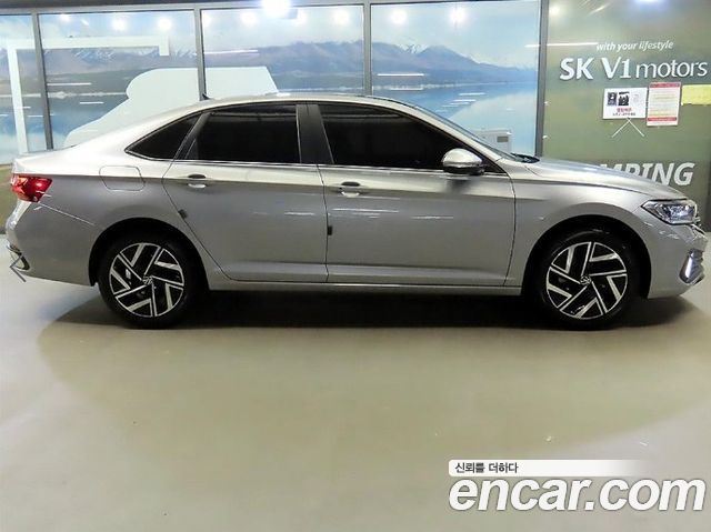Volkswagen Jetta 1.5 TSI Prestige — пробег 9 369 км — фото 3 из 5