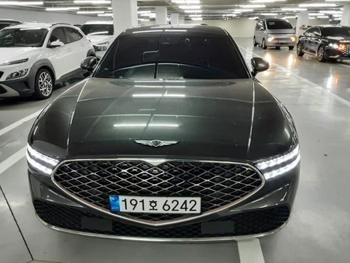 Genesis G90 Gasoline 3.5 Turbo AWD — пробег 89 800 км — фото 1 из 5
