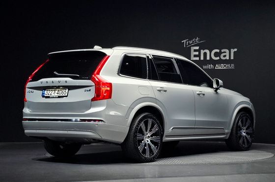 Volvo XC90 B6 Ultimate Bright — пробег 12 257 км — фото 2 из 5