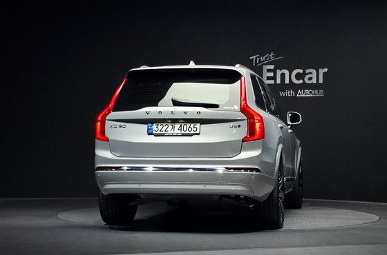 Volvo XC90 B6 Ultimate Bright — пробег 12 257 км — фото 4 из 5