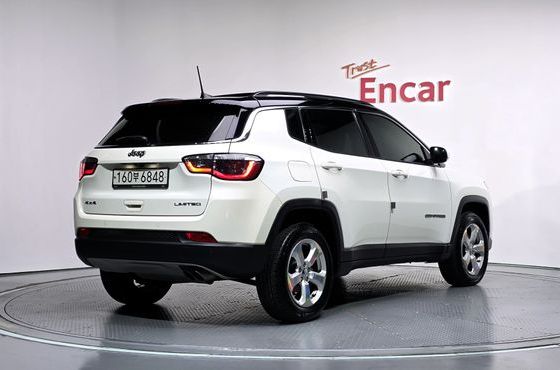Jeep Compass 2.4 Limitied AWD — пробег 25 172 км — фото 2 из 5