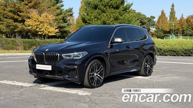 BMW X5 M50i — пробег 78 400 км — фото 1 из 5