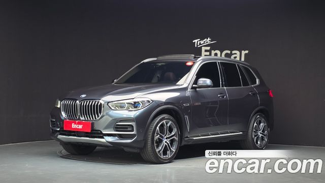 BMW X5 xDrive 45e xLine — пробег 92 418 км — фото 1 из 5