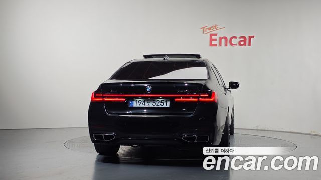 BMW 7-Series 750Li xDrive — пробег 147 645 км — фото 4 из 5