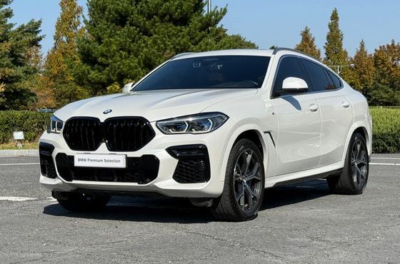 BMW X6 xDrive40i M Sport — пробег 55 550 км — фото 1 из 5