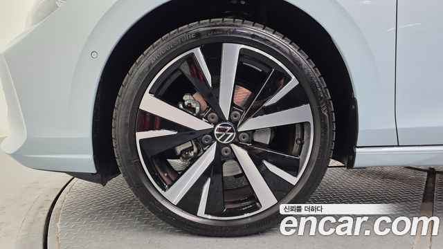 Volkswagen Golf из Кореи Encar
