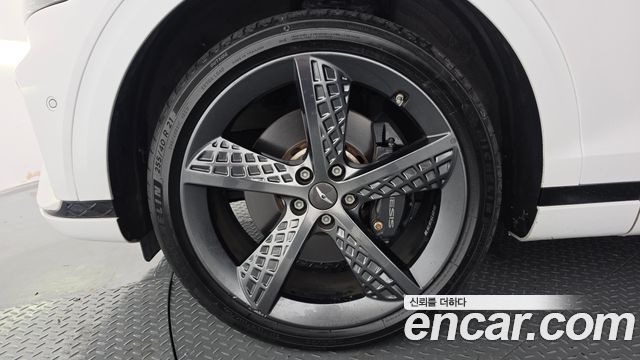 Genesis GV70 3.5T Gasoline AWD — пробег 105 588 км — фото 5 из 5