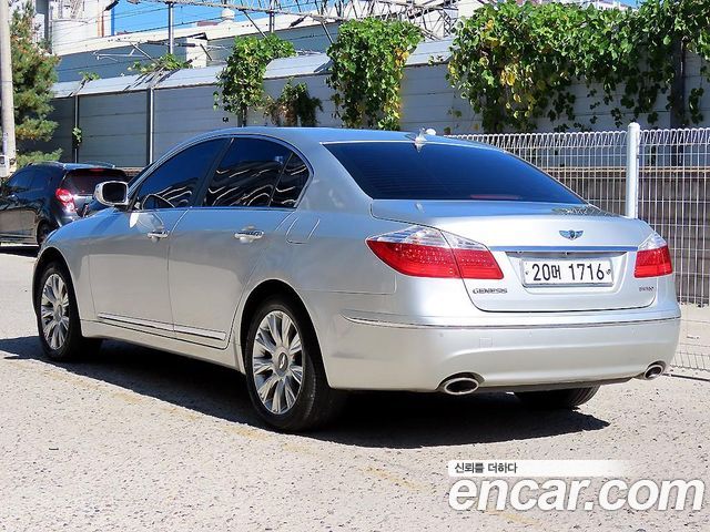 Hyundai Genesis из Кореи Encar
