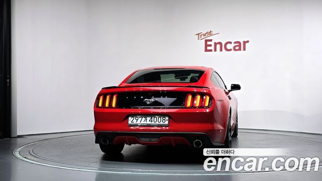 Ford Mustang Coupe — пробег 162 851 км — фото 4 из 5