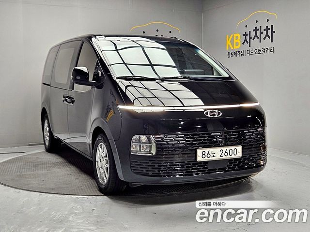 Hyundai Staria Cargo 3-Seater Modern — пробег 161 481 км — фото 3 из 5