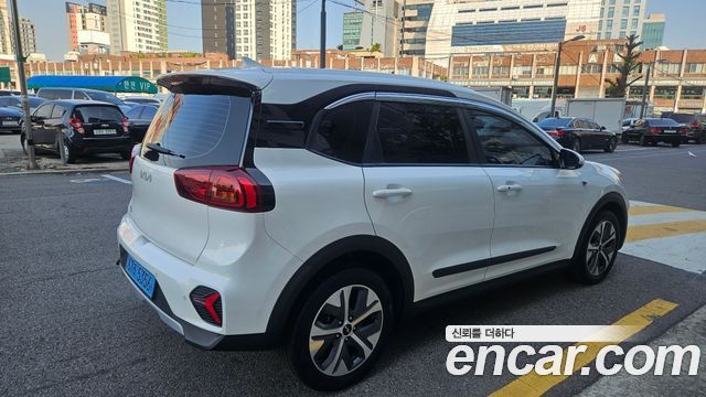 Kia Niro Air — пробег 167 232 км — фото 2 из 5