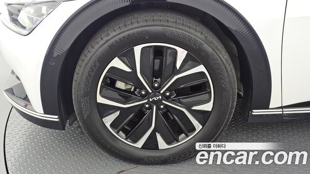 Kia EV6 Long Range 4WD Earth — пробег 77 970 км — фото 5 из 5