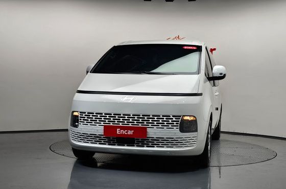 Hyundai Staria L3.5 Cargo 3-Seater Modern — пробег 7 125 км — фото 3 из 5
