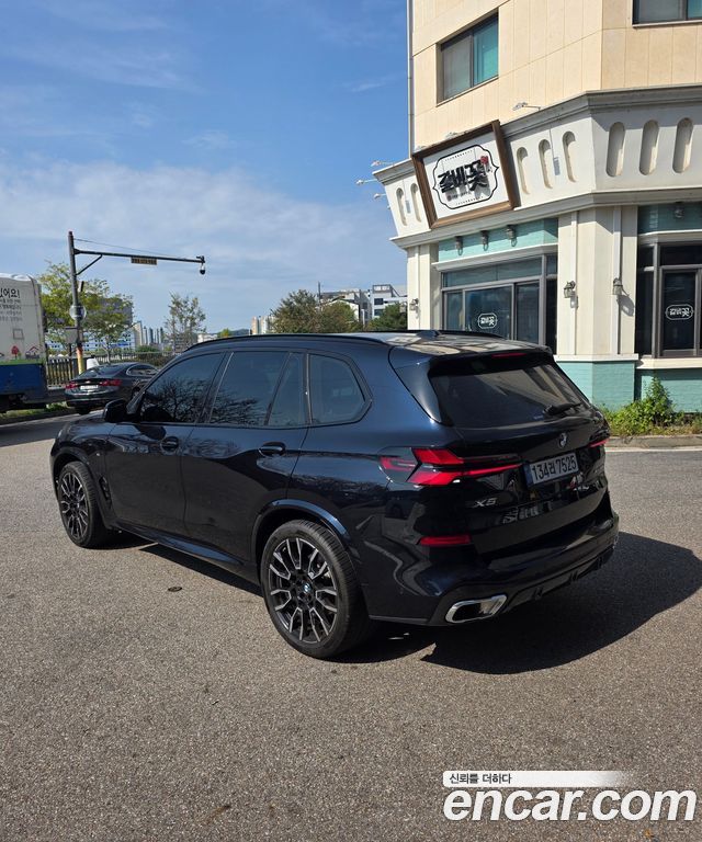 BMW X5 xDrive 30d M Sport — пробег 5 950 км — фото 2 из 5