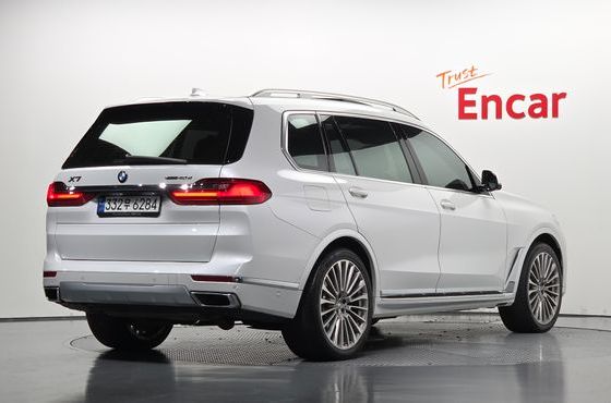 BMW X7 xDrive 40d Design Pure Excellence 6-Seater — пробег 112 493 км — фото 2 из 5