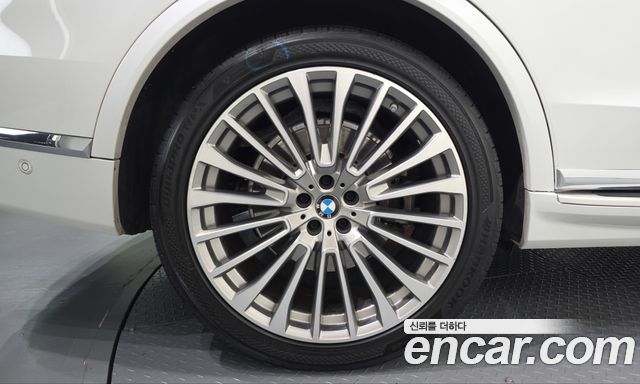 BMW X7 xDrive 40d Design Pure Excellence 6-Seater — пробег 112 493 км — фото 5 из 5