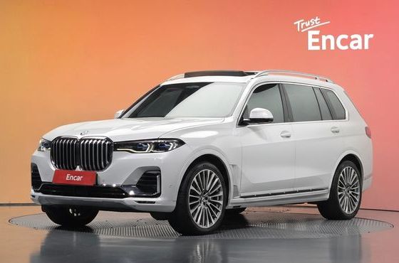 BMW X7 xDrive 40d Design Pure Excellence 6-Seater — пробег 112 493 км — фото 1 из 5