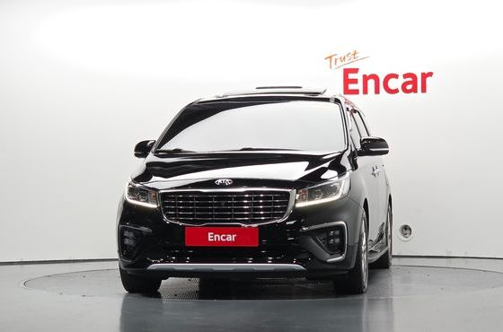 Kia Carnival 9-Seater Noblesse Special — пробег 120 178 км — фото 3 из 5