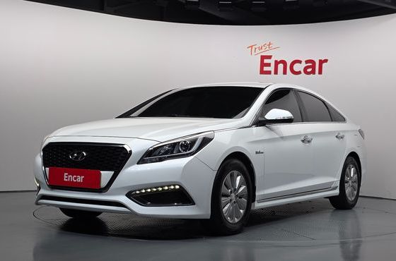 Hyundai Sonata 2.0 HEV Smart — пробег 129 840 км — фото 1 из 5