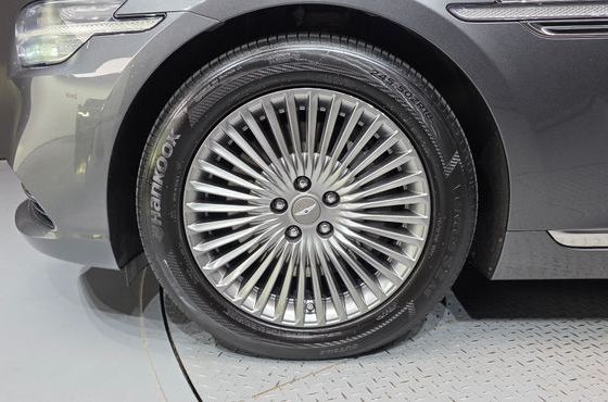 Genesis G90 3.8 AWD Luxury — пробег 96 604 км — фото 5 из 5