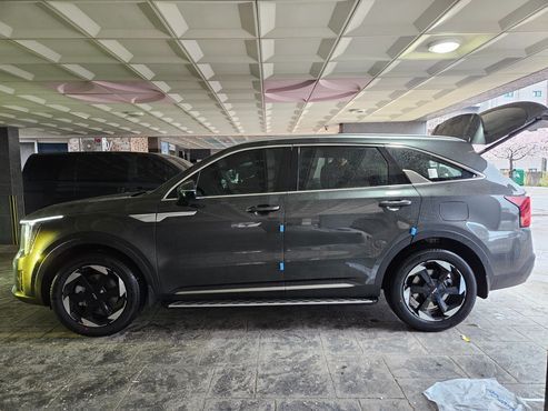 Kia Sorento HEV 1.6 2WD Signature — пробег 1 755 км — фото 4 из 5