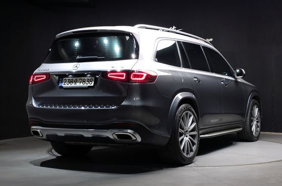 Mercedes-Benz GLS-Class GLS580 4MATIC — пробег 92 410 км — фото 2 из 5