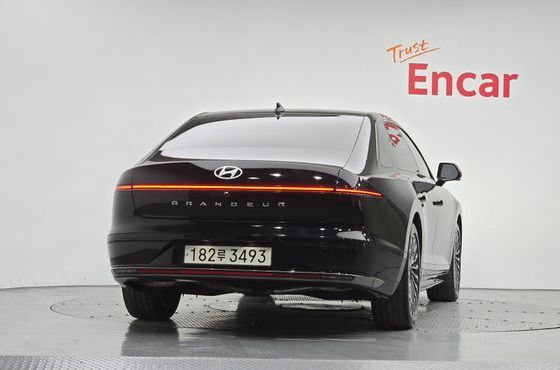 Hyundai Grandeur Calligraphy — пробег 102 051 км — фото 4 из 5