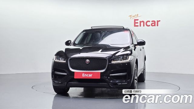 Jaguar F-PACE 20d R-Sport — пробег 123 381 км — фото 3 из 5