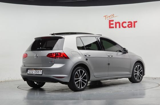 Volkswagen Golf 1.4 TSI Premium — пробег 105 200 км — фото 2 из 5
