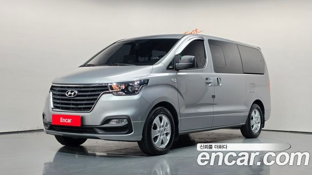 Hyundai Starex Wagon 11-Seater Modern — пробег 40 982 км — фото 1 из 5
