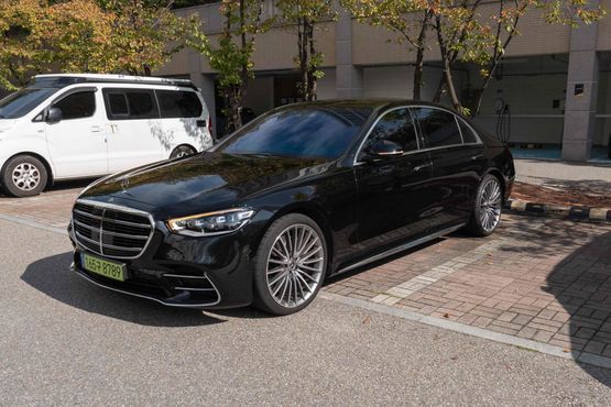 Mercedes-Benz S-Class S500L 4MATIC — пробег 23 000 км — фото 2 из 5