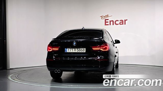 BMW Gran Turismo GT 320d Premium — пробег 111 242 км — фото 4 из 5