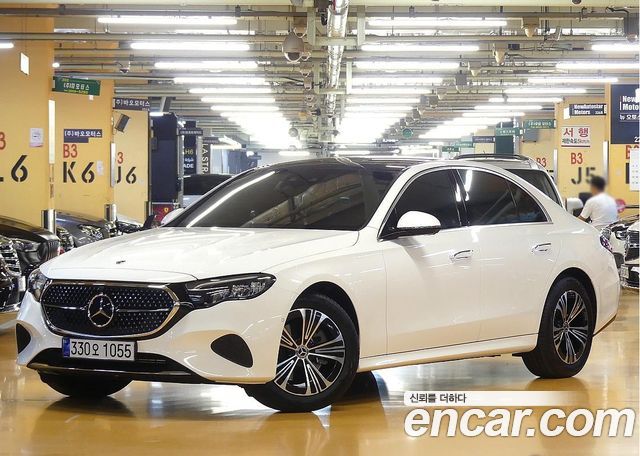 Mercedes-Benz E-Class E200 Avantgarde — пробег 7 100 км — фото 1 из 5