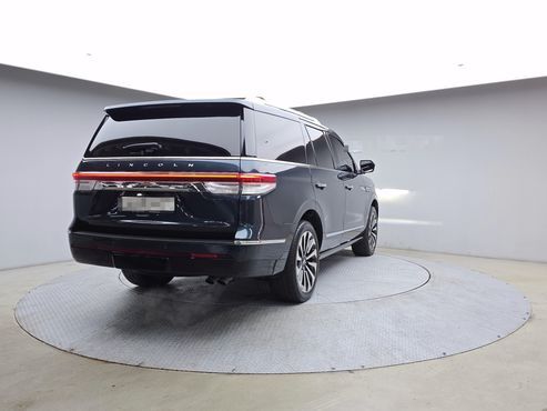 Lincoln Navigator 3.5L — пробег 68 834 км — фото 2 из 5