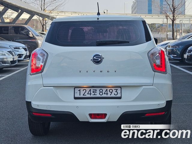 Ssangyong TIBOLI VX 2WD — пробег 47 877 км — фото 5 из 5