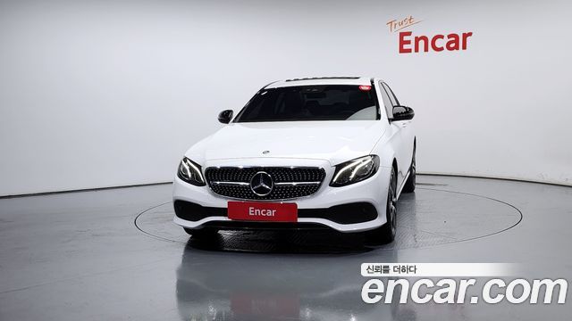Mercedes-Benz E-Class из Кореи Encar