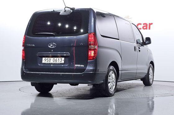 Hyundai Starex Van 5-Seater Smart — пробег 62 369 км — фото 2 из 5