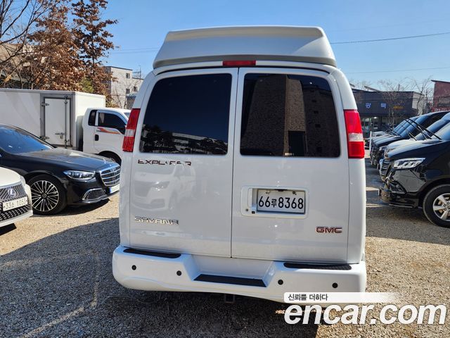 GMC Savana из Кореи Encar