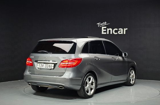 Mercedes-Benz B-Class B200 CDI Blue efficiency Sport pack — пробег 211 632 км — фото 2 из 5