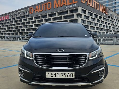Kia Carnival 9-seater Luxury — пробег 91 910 км — фото 3 из 5