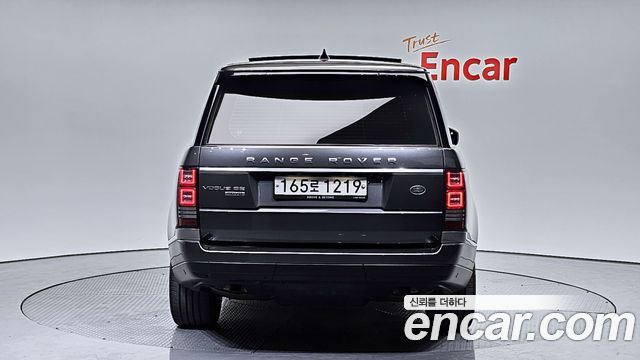 Land Rover Range Rover 4.4 SDV8 Vogue SE DIESEL — пробег 83 698 км — фото 4 из 5