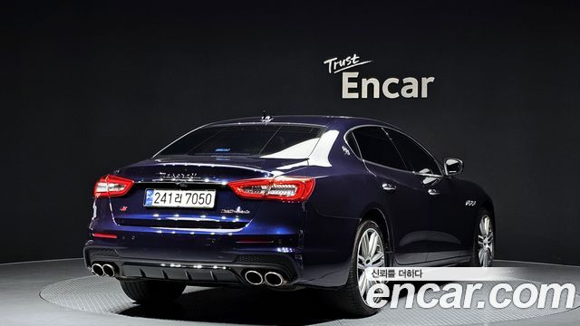 Maserati Quattroporte S Q4 3.0 V6 Gransport — пробег 82 403 км — фото 2 из 5