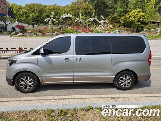 Hyundai Starex Urban 9-Seater Premium Spicial — пробег 89 622 км — фото 4 из 5